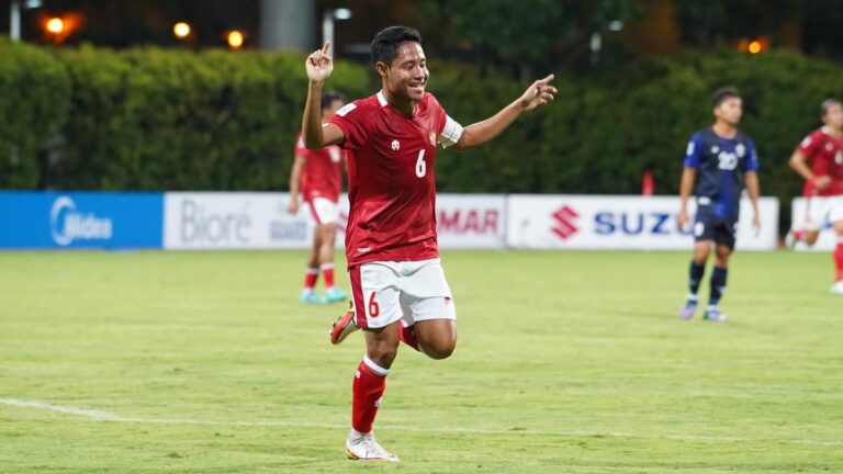 Evan Dimas